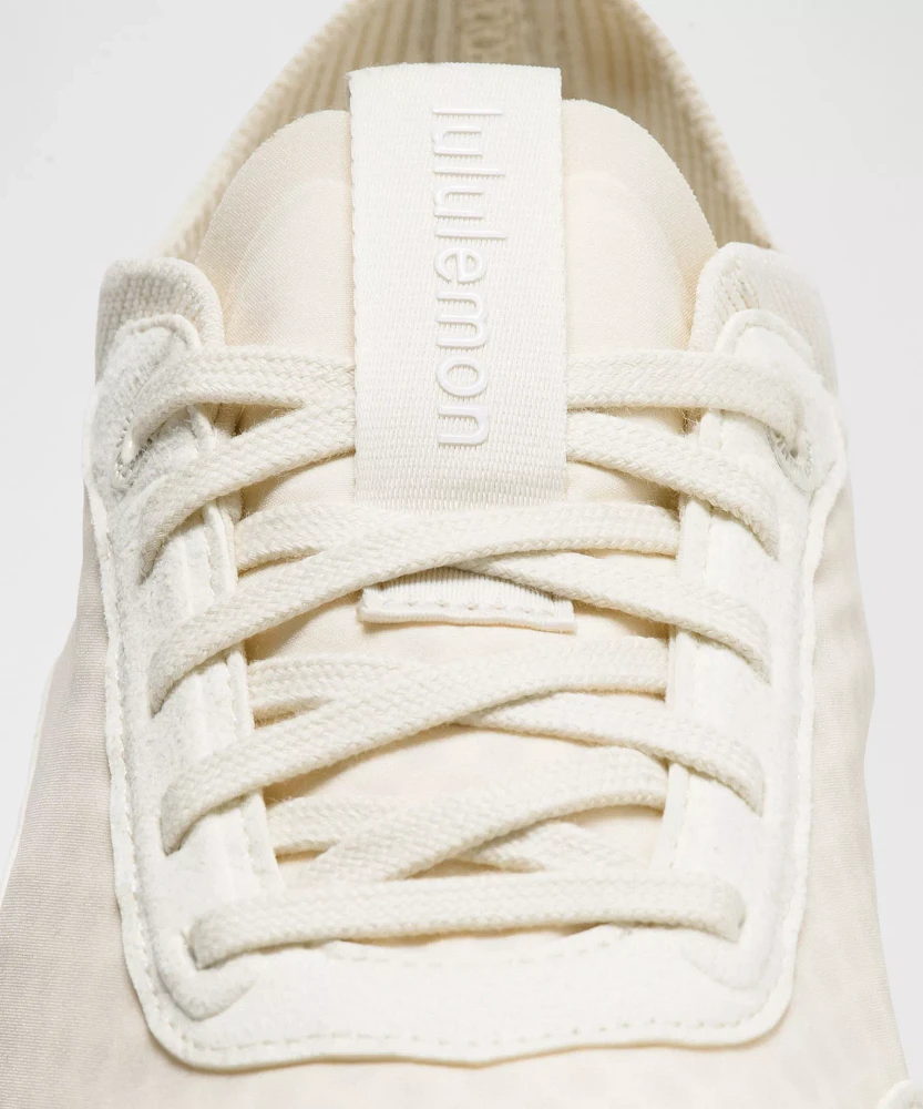 Women's CrossCity Sneaker | Shoes