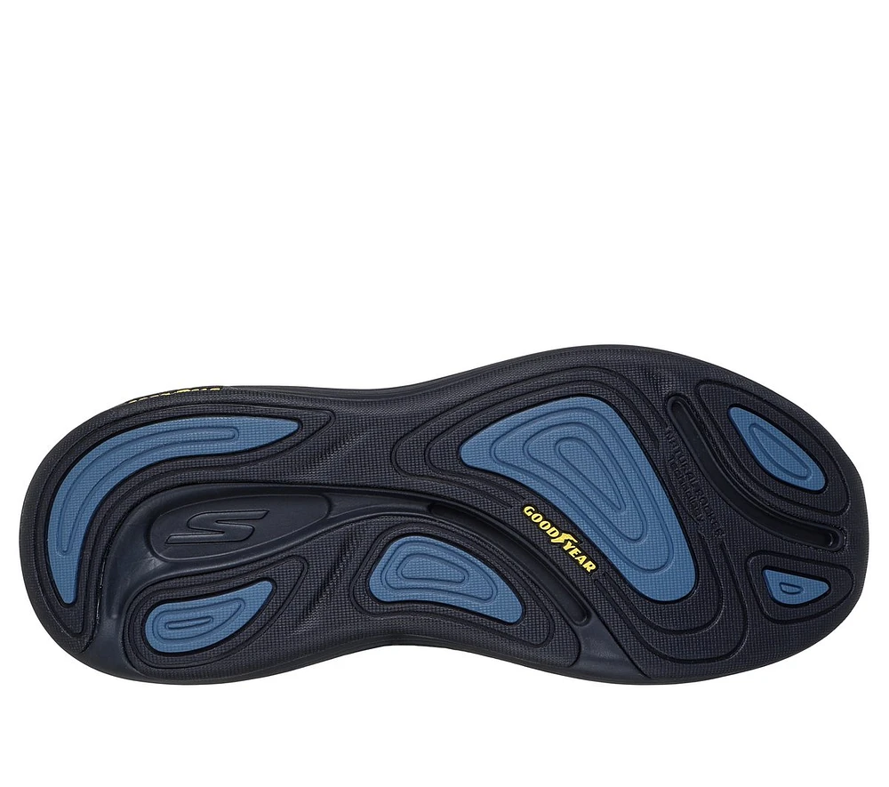 Skechers Slip-ins: Max Cushioning Suspension - Chrone