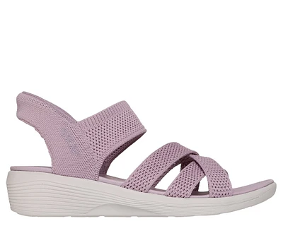 Skechers Slip-ins: Arya
