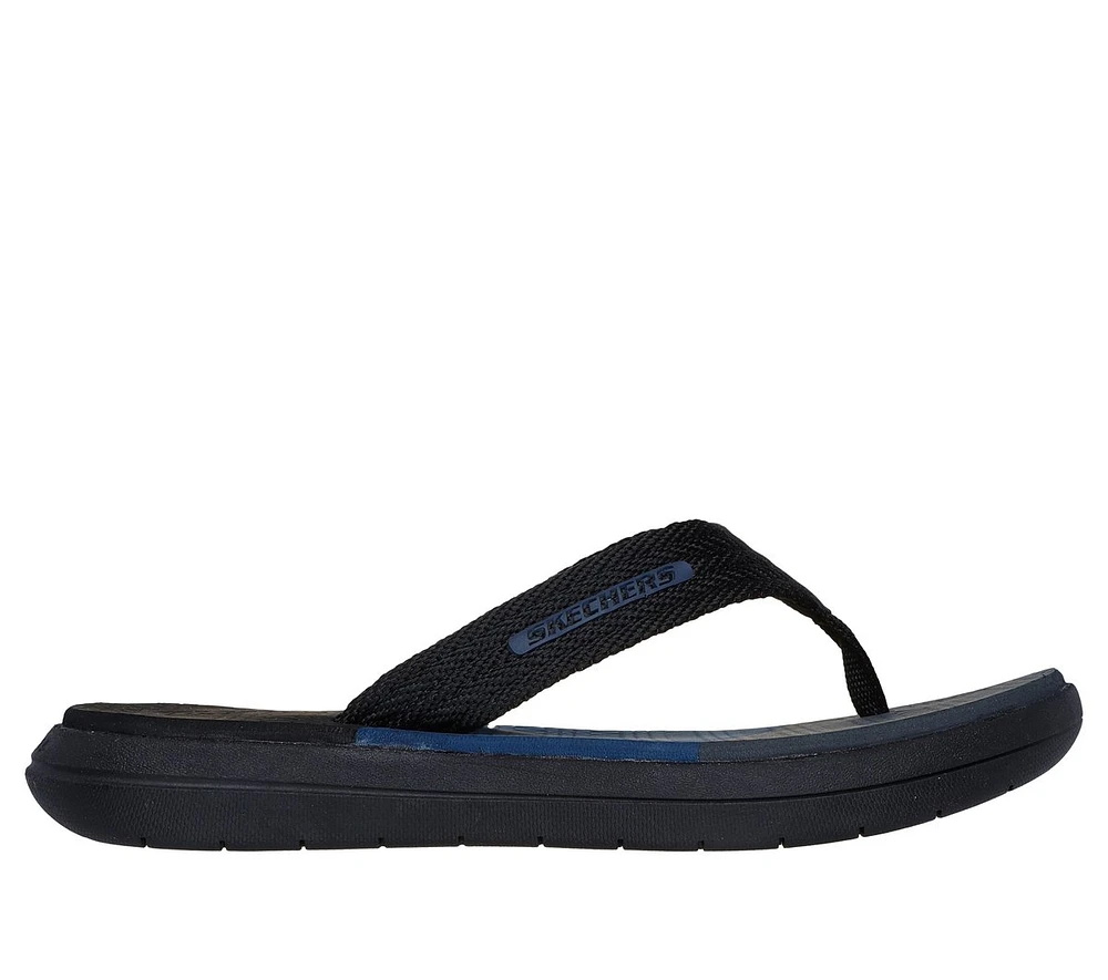 Relaxed Fit: Voreno