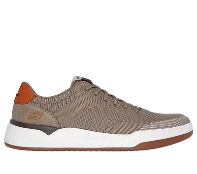 Relaxed Fit: Corliss