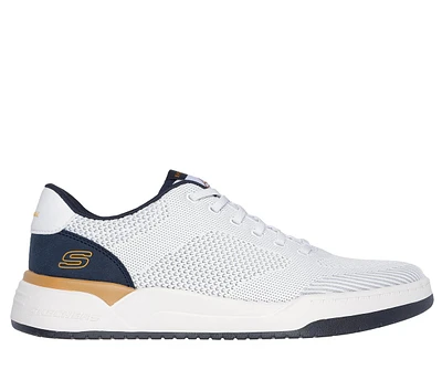 Relaxed Fit: Corliss