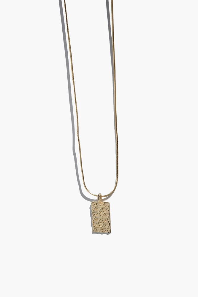 MUNS Siena Medallion Pendant Necklace