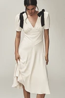 ASTR The Label Celia Puff-Sleeve V-Neck Midi Dress