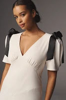 ASTR The Label Celia Puff-Sleeve V-Neck Midi Dress