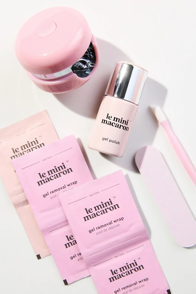 Le Mini Macaron Gel Manicure Set