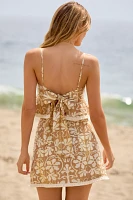 Flat White Crop & Fringed Cami