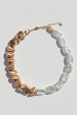 Chunky Pearl Beaded Necklace