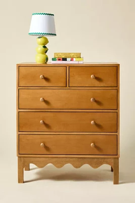 Everly Scalloped 5-Drawer Dresser