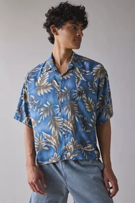 Vintage By UO Tropical Pattern Cropped Short Sleeve Shirt