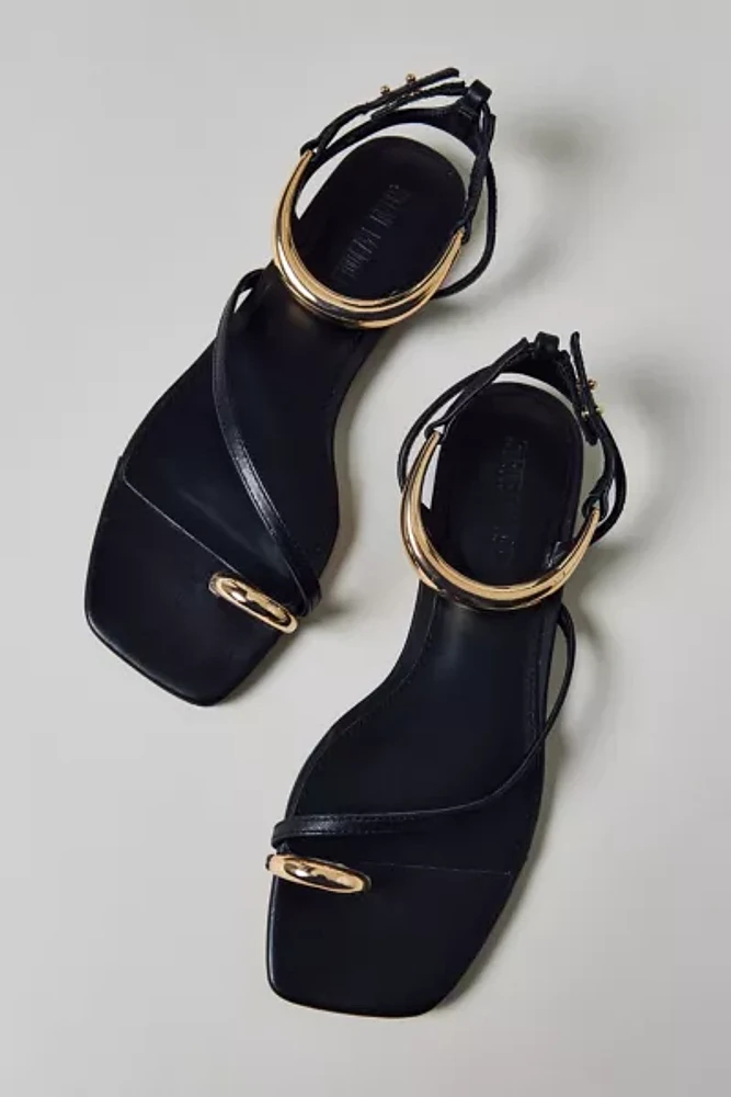 Steve Madden Odyssey Flat Leather Sandal