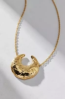 Petit Moments Lua Pendant Necklace
