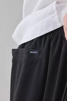 Market V12 Mesh Short