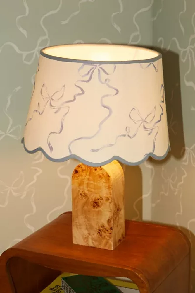 Scallop Trim Lamp Shade