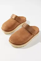 UGG Women's Goldenstar Suede Clog