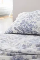 Toile Pattern Sheet Set