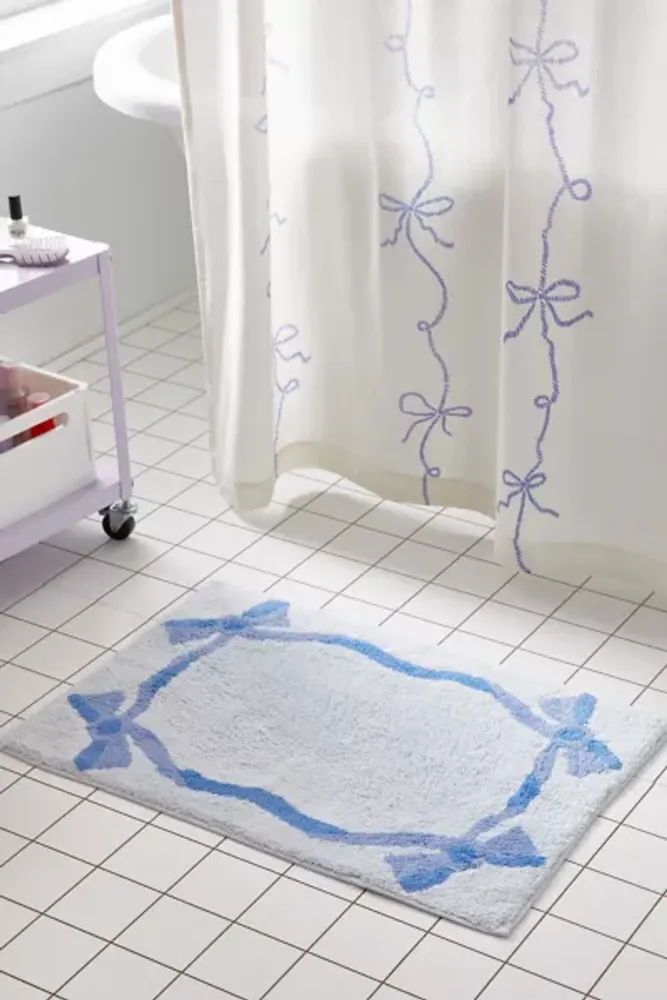 Lacey Bows Tufted Bath Mat