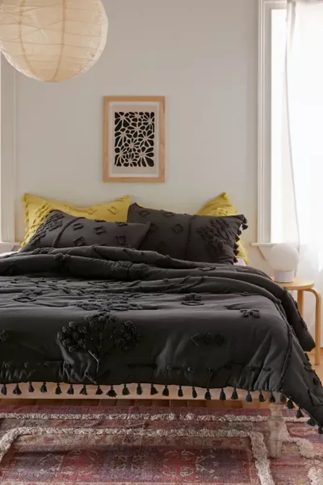 Maggie Boho Tufted Comforter