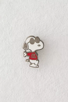 Pintrill Peanuts Snoopy Enamel Pin