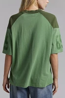 89 V-Neck Boxy Graphic Tee