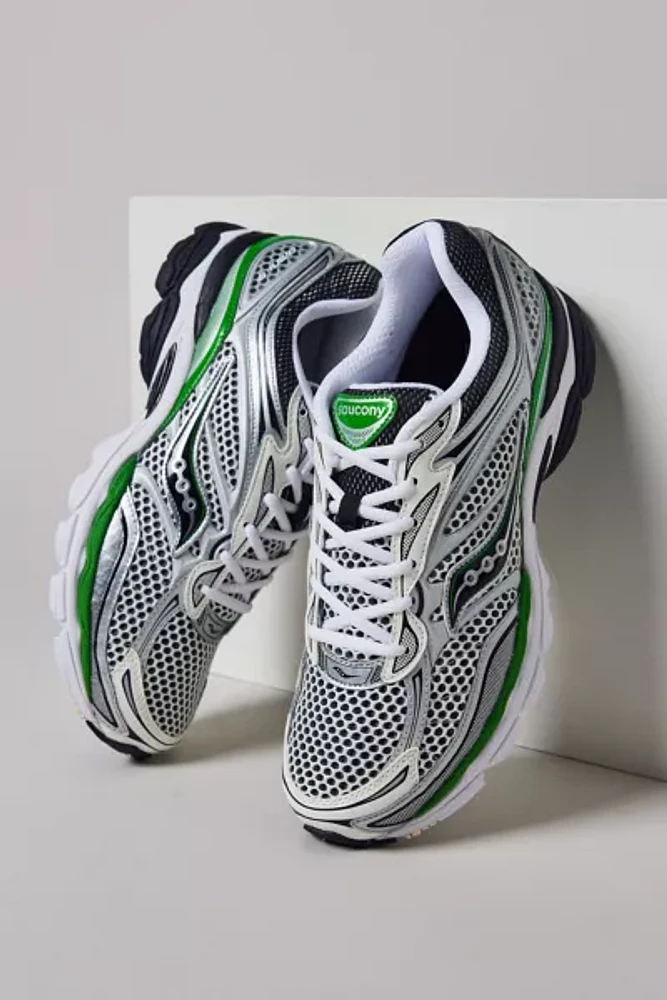 Saucony Men's ProGrid Omni 9 Mesh Sneaker