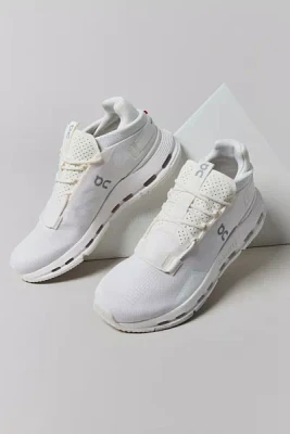 On Men's Cloudnova 2 Sneaker