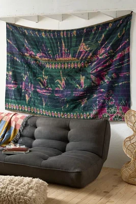 ReMADE By UO Remnants Arizona Screen Printed Kantha Tapestry