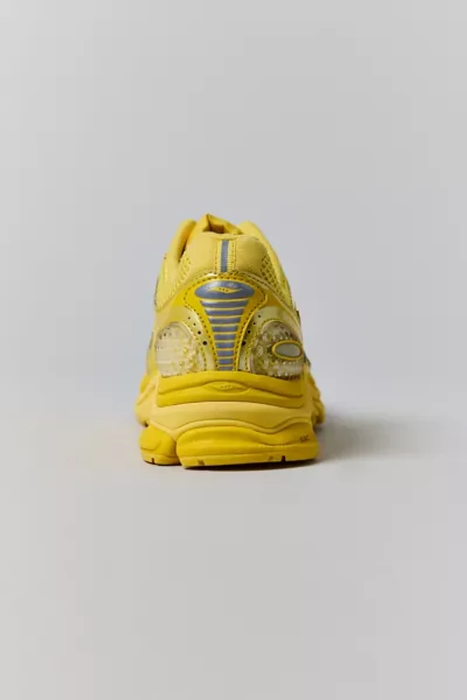 Saucony Men's ProGrid Triumph 4 Sneaker