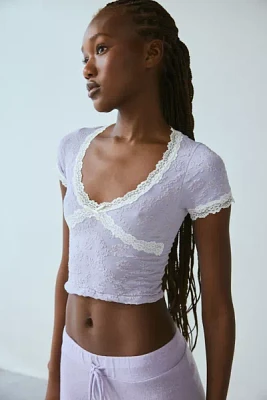 Out From Under Bella Seamless Knit Lace Trim Scoop Neck Crop Tee