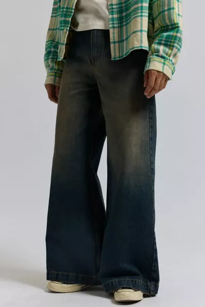 BDG Cone Relaxed Fit Jean