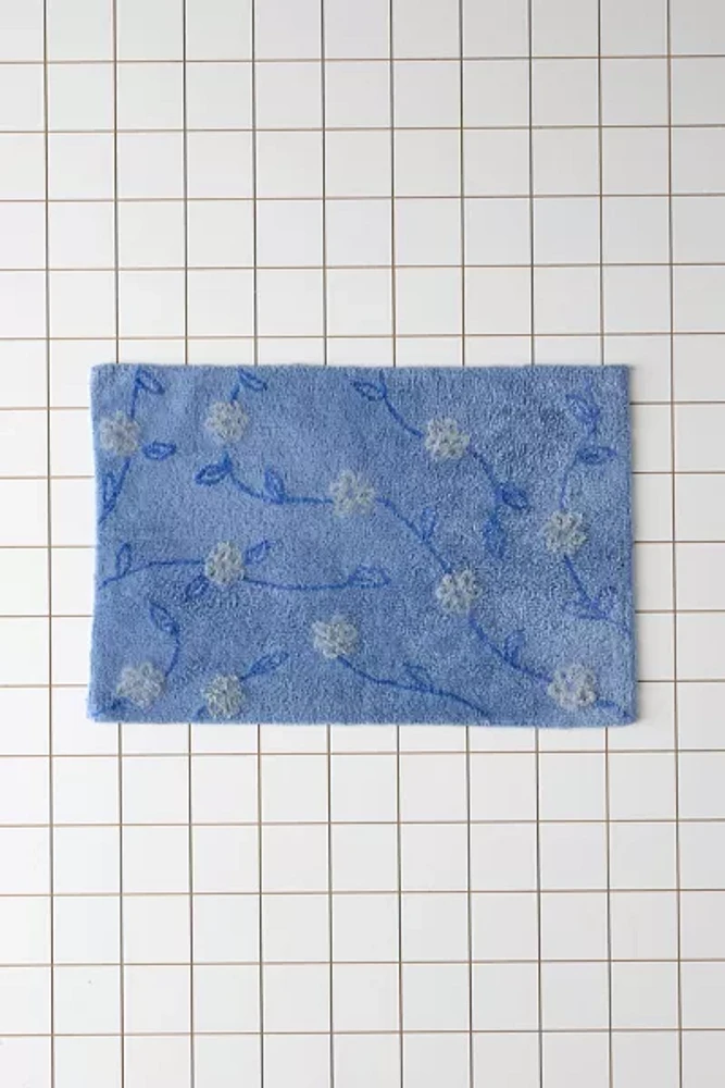 Falling Vines Floral Tufted Bath Mat