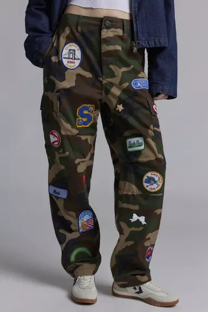 THE SERIES X ReMADE By UO Exclusive Patched Camo Pant