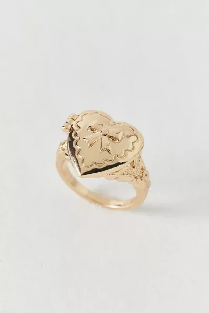 Etched Heart Locket Ring