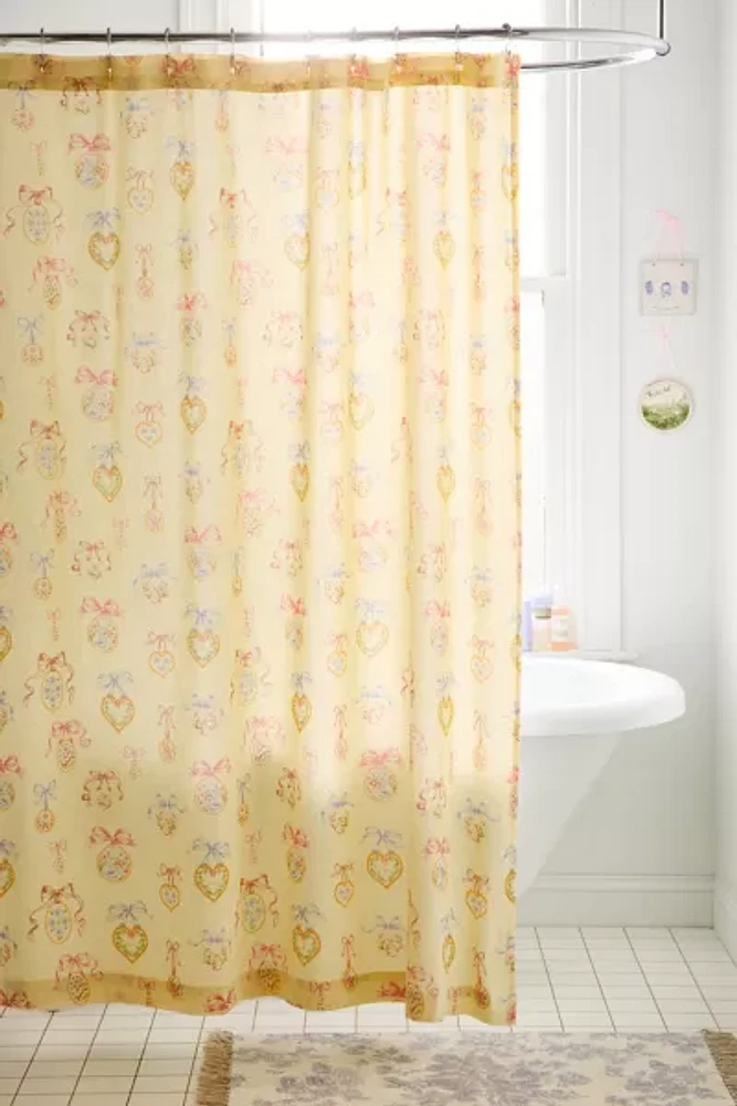 Locket Frame Patterned Shower Curtain