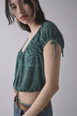 UO Chappel Prairie Scoop Neck Cropped Blouse