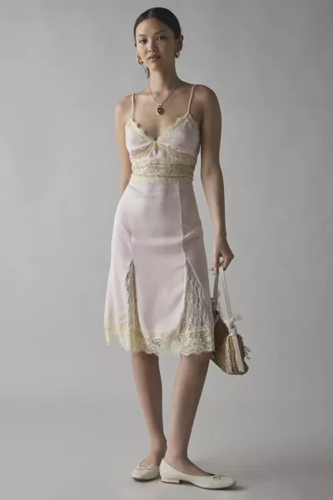 Kimchi Blue Dipped Lace Satin Slip Midi Dress