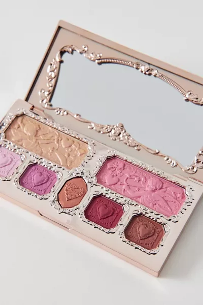 Flower Knows Strawberry Cupid Makeup Palette