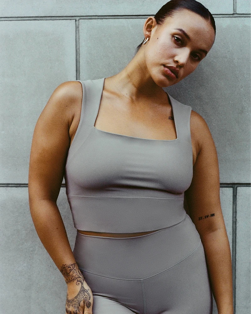 YPB sculptLUX Portrait Tank