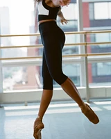 YPB sculptLUX Capri Legging