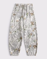 Essential Mid Rise Barrel Sunday Sweatpant