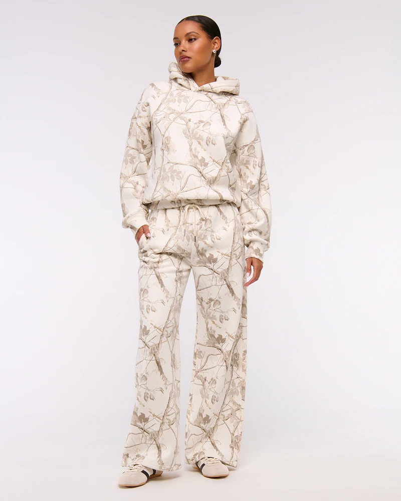 Essential Wide Leg Sunday Sweatpant
