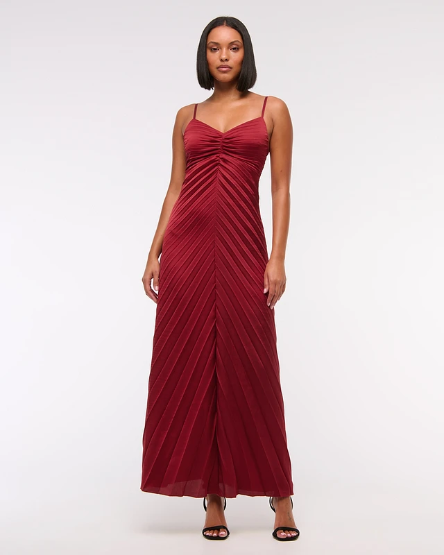 Abercrombie & Fitch The A&F Giselle Pleated One-Shoulder Maxi Dress at  Plaza Las Americas in San Juan, PR
