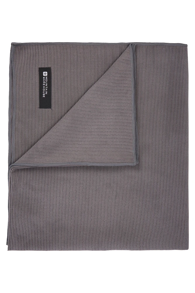 Giant Ribbed Towel - 150 x 85cm