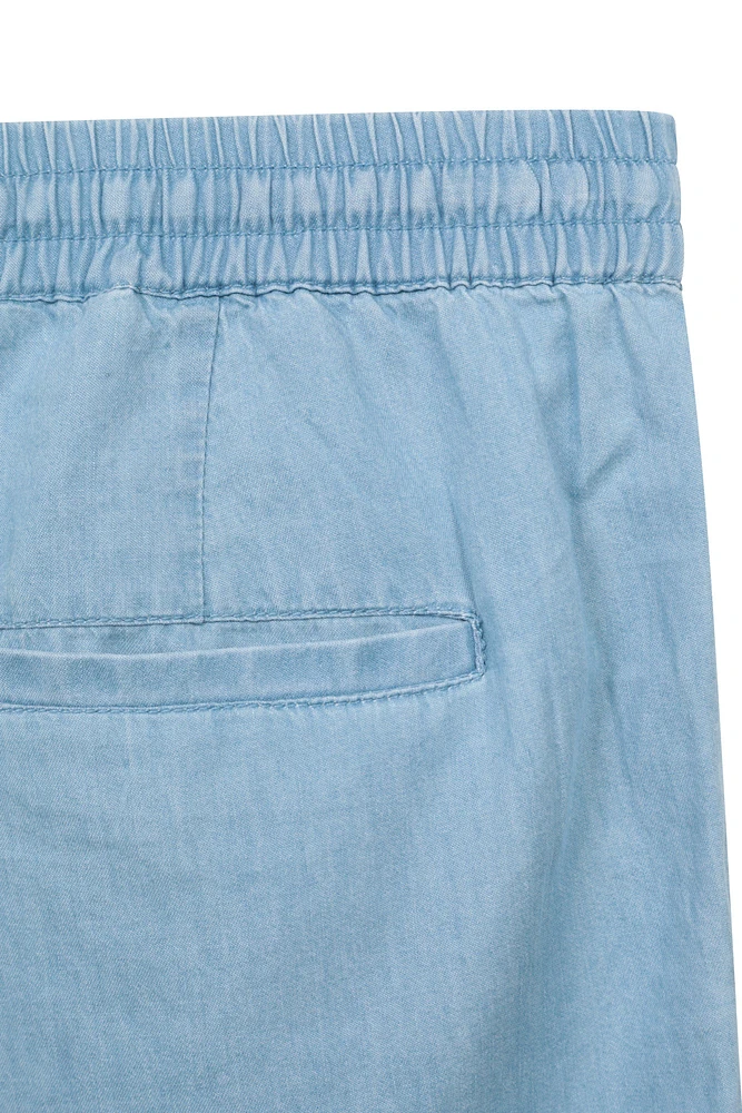 Astra Womens Chambray Shorts