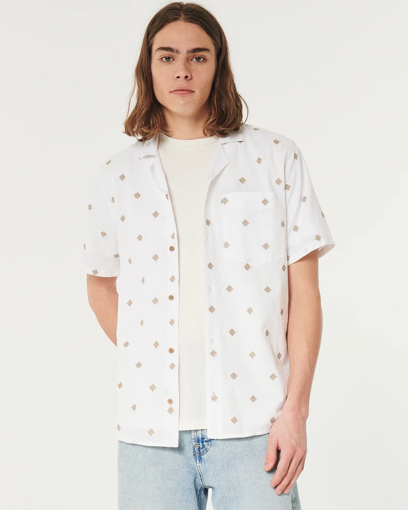 Short-Sleeve Embroidered Pattern Shirt