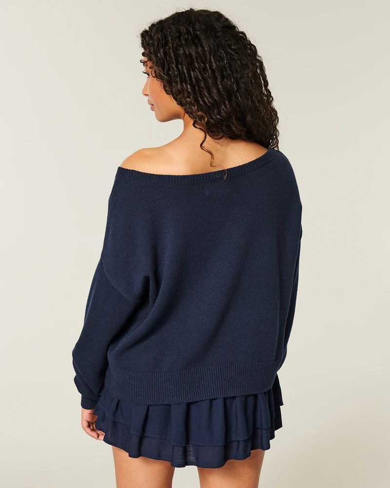 Easy Off-the-Shoulder Dog Graphic Sweater