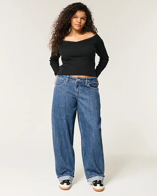 Low-Rise Medium Wash Tapered Baggy Jeans