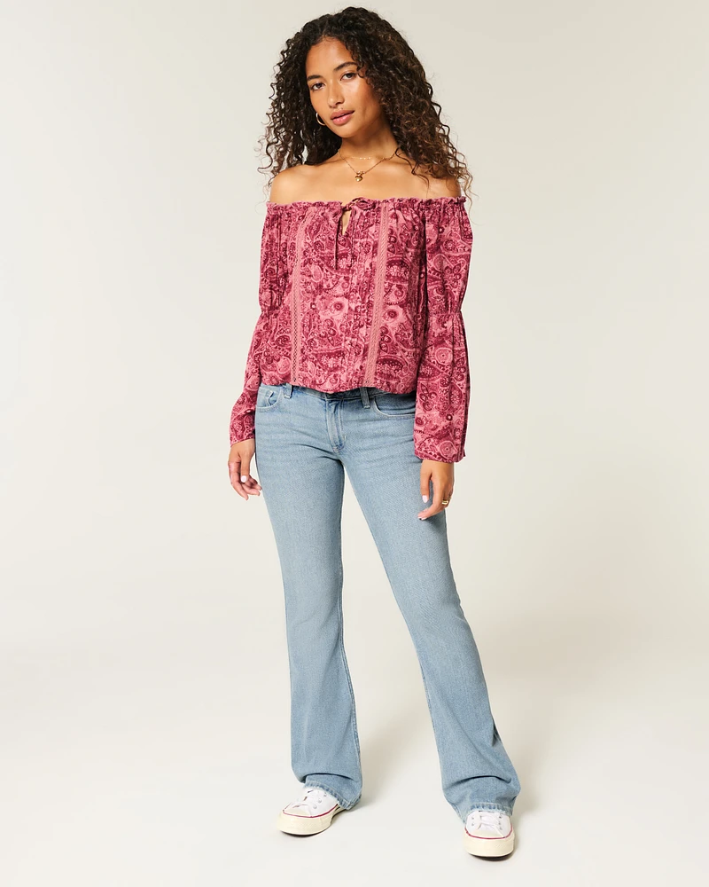 Low-Rise Light Wash Shine Pocket Boot Jeans