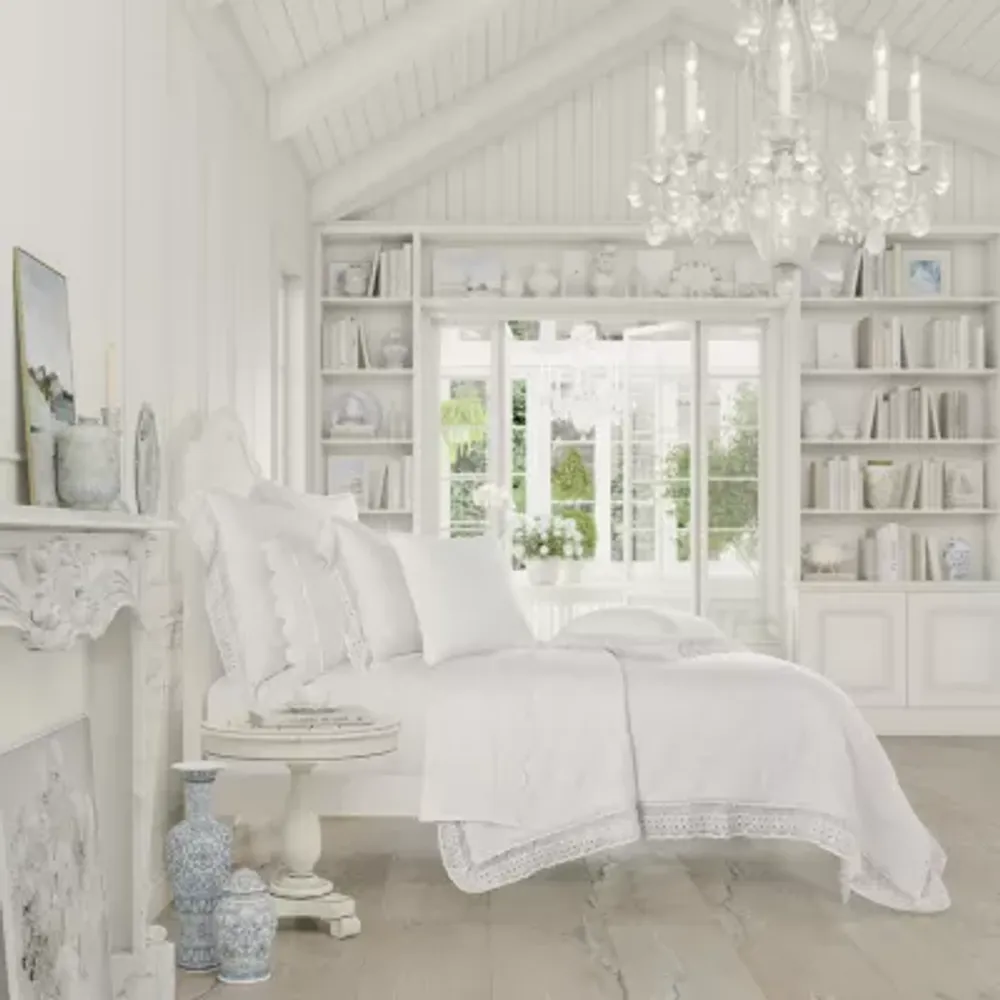 Queen Street Sloane Hypoallergenic Quilt