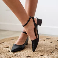 Journee Collection Keefa-Wd Womens Pointed Closed Toe Block Heel Pumps